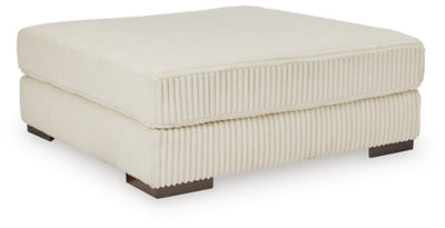 Lindyn Living Room Set